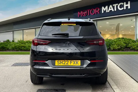 SH22FXK Vauxhall Grandland 1.2 Turbo GS Line Euro 6 (s/s) 5dr Thumbnail #5