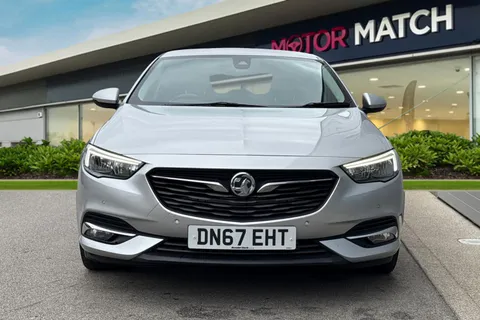 DN67EHT Vauxhall Insignia 2.0 Turbo D BlueInjection SRi Nav Grand Sport Euro 6 (s/s) 5dr Thumbnail #6