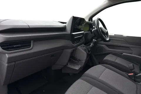 MF25HWJ Volkswagen Transporter 2.0 TDI 150 Commerce Plus Van Thumbnail #9