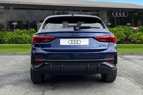  Audi Q3 1.5 TFSI CoD 35 Black Edition Sportback 5dr Petrol Manual Euro 6 (s/s) (150 ps) Thumbnail #5