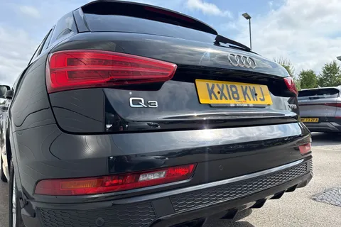 KX18KWJ Audi Q3 1.4 TFSI CoD S line Edition S Tronic Euro 6 (s/s) 5dr Thumbnail #8