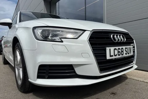 LC68SUV Audi A3 1.5 TFSI CoD 35 SE Technik Sportback Euro 6 (s/s) 5dr Thumbnail #9