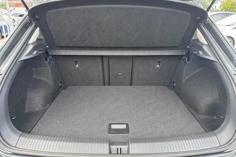 AO25OPP Volkswagen T-Roc 1.0 TSI 115 Match 5dr Thumbnail #7