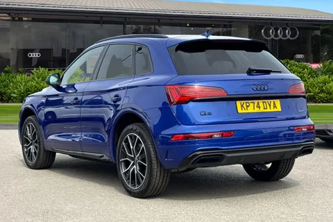 KP74DYA Audi Q5 Black Edition 45 TFSI quattro 265 PS S tronic Thumbnail #3