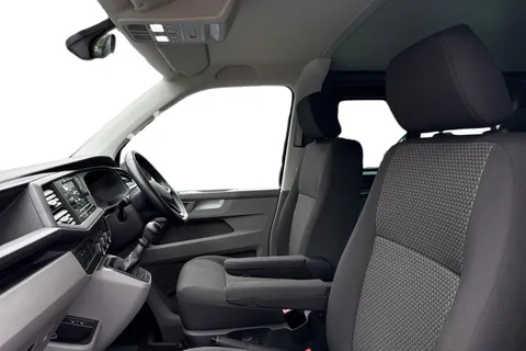 MA24FVN Volkswagen Transporter Kombi 2.0TDI 150 Manual T32 Highline BMT SWB Thumbnail #11