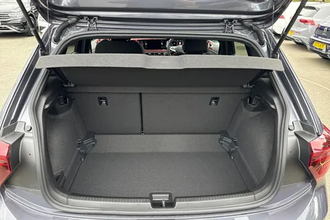  Volkswagen Polo 2.0 TSI GTI DSG Euro 6 (s/s) 5dr Thumbnail #7