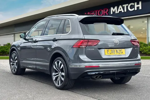 EJ18NZG Volkswagen Tiguan 2.0 TDI R-Line DSG 4Motion Euro 6 (s/s) 5dr Thumbnail #3