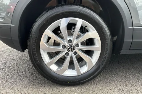 AO25OPP Volkswagen T-Roc 1.0 TSI 115 Match 5dr Thumbnail #10