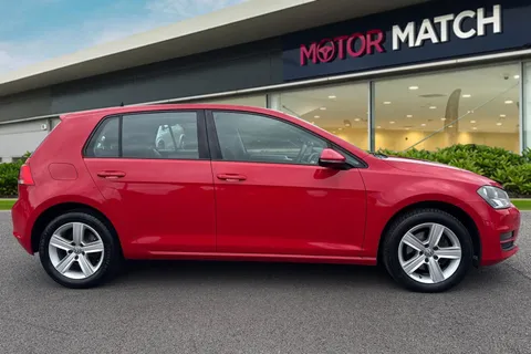 GK65SKX Volkswagen Golf 1.4 TSI BlueMotion Tech Match Euro 6 (s/s) 5dr Thumbnail #4