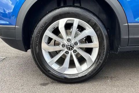 AO25OPD Volkswagen T-Roc 1.5 TSI Match 5dr Thumbnail #11