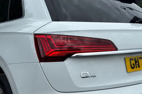 GN74ZDC Audi Q5 S line 45 TFSI quattro 265 PS S tronic Thumbnail #8