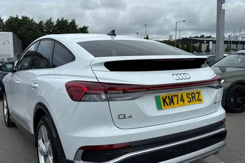 KM74SRZ Audi Q4 e-tron 210kW 45 82kWh S Line 5dr Auto [Leather] Thumbnail #8