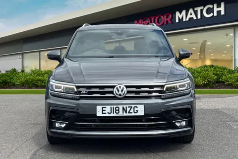 EJ18NZG Volkswagen Tiguan 2.0 TDI R-Line DSG 4Motion Euro 6 (s/s) 5dr Thumbnail #6