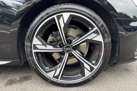 KP74VOC Audi A4 Avant Avant Black Edition 35 TDI 163 PS S tronic Thumbnail #10