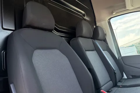 DF24ELW Volkswagen Crafter 2.0 TDI 140PS Commerce Plus High Roof Van Thumbnail #25