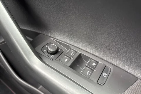  Volkswagen Polo 2.0 TSI GTI DSG Euro 6 (s/s) 5dr Thumbnail #25