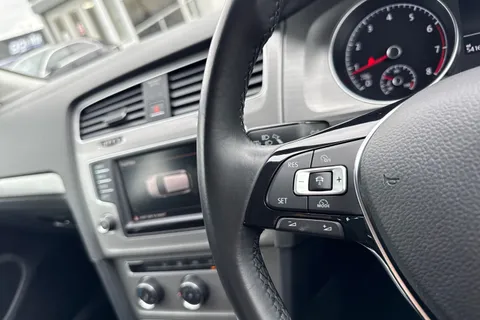 36 of 67 for VOLKSWAGEN GOLF 1.4 TSI Match 5dr