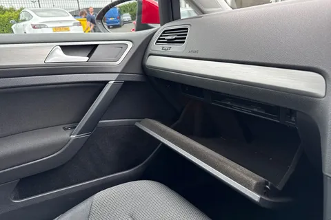 60 of 67 for VOLKSWAGEN GOLF 1.4 TSI Match 5dr