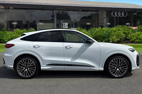  Audi SQ5 3.0 TFSI S Edition 1 Sportback S Tronic quattro Euro 6 (s/s) 5dr Thumbnail #4