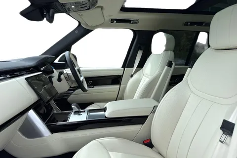 Land Rover Range Rover 3.0 D350 MHEV HSE Auto 4WD Euro 6 (s/s) 5dr Thumbnail #4