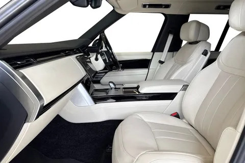 Land Rover Range Rover 3.0 D350 MHEV Autobiography Auto 4WD Euro 6 (s/s) 5dr Thumbnail #4