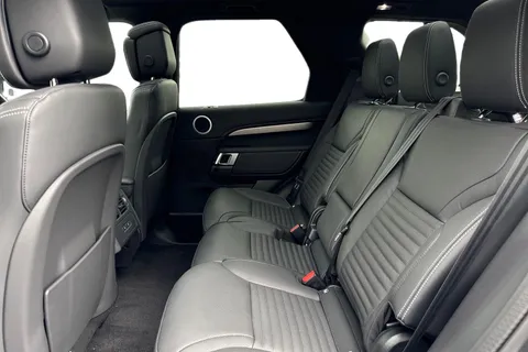 Land Rover Discovery 3.0 D350 MHEV Dynamic HSE Auto 4WD Euro 6 (s/s) 5dr Thumbnail #5