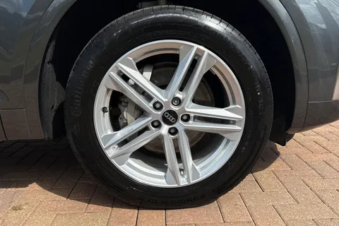 GJ74EBD Audi Q5 S line 45 TFSI quattro 265 PS S tronic Thumbnail #10