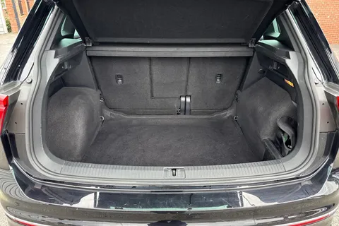 VF21HWT Volkswagen Tiguan 1.5 TSI R-Line DSG Euro 6 (s/s) 5dr Thumbnail #7