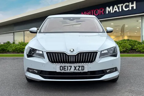 OE17XZD Škoda Superb 2.0 TSI Laurin & Klement DSG Euro 6 (s/s) 5dr Thumbnail #6