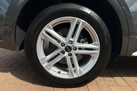 GJ74EBD Audi Q5 S line 45 TFSI quattro 265 PS S tronic Thumbnail #11
