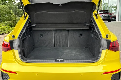 DJ21CAZ Audi A3 S line Competition 45 TFSI e 245 PS S tronic Thumbnail #7