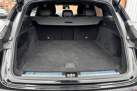 GY71XNG Mercedes-Benz Eqc EQC 400 80kWh AMG Line Auto 4MATIC 5dr Thumbnail #7