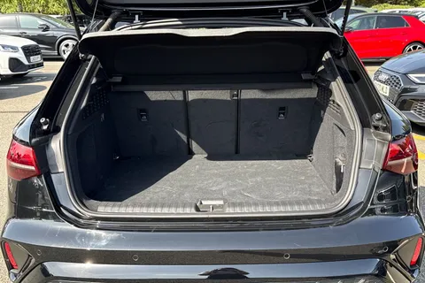 LM25TVN Audi A3 S line 40 TFSI e  204 PS S tronic Thumbnail #7