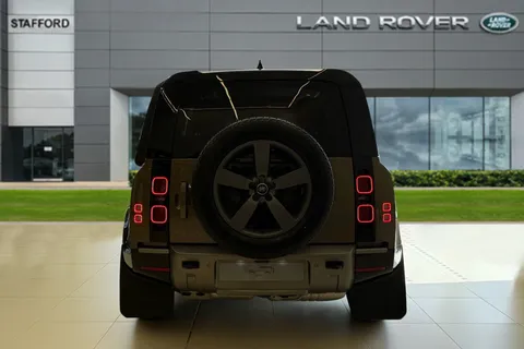 Land Rover Defender 90 3.0 D250 MHEV X-Dynamic HSE Auto 4WD Euro 6 (s/s) 3dr Thumbnail #7