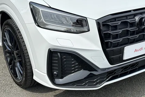 LN25RPX Audi Q2 Black Edition 35 TFSI 150 PS S tronic Thumbnail #9