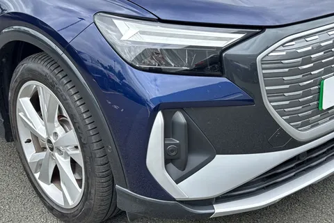 LO73MKN Audi Q4 e-tron 40 S line Sportback Auto 5dr 82kWh Thumbnail #9