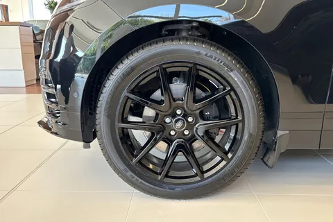 Land Rover Range Rover Velar 2.0 D200 MHEV Dynamic SE Auto 4WD Euro 6 (s/s) 5dr Thumbnail #9