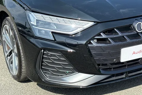 LM25TVN Audi A3 S line 40 TFSI e  204 PS S tronic Thumbnail #9