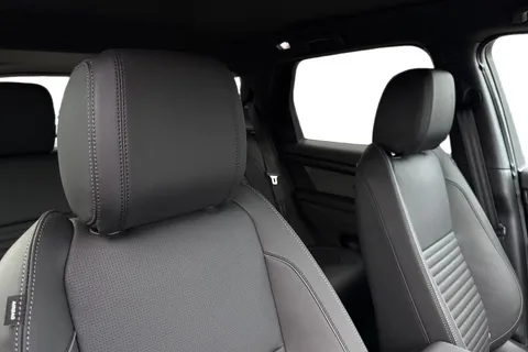  Land Rover Discovery Sport 2.0 D200 MHEV Dynamic HSE Auto 4WD Euro 6 (s/s) 5dr Thumbnail #11