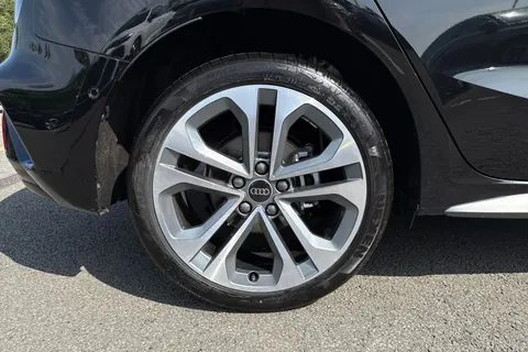 LM25TVN Audi A3 S line 40 TFSI e  204 PS S tronic Thumbnail #11