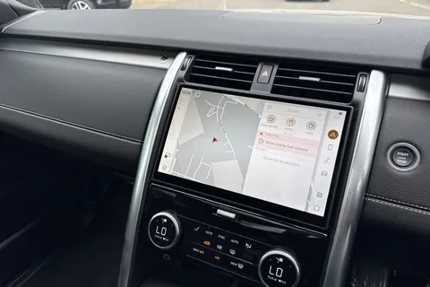 Land Rover Discovery 3.0 D350 MHEV Dynamic HSE Auto 4WD Euro 6 (s/s) 5dr Thumbnail #15