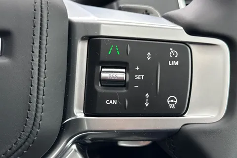 Land Rover Discovery 3.0 D350 MHEV Dynamic HSE Auto 4WD Euro 6 (s/s) 5dr Thumbnail #19