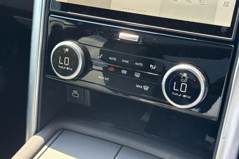  Land Rover Discovery 3.0 D350 MHEV Dynamic HSE Auto 4WD Euro 6 (s/s) 5dr Thumbnail #20