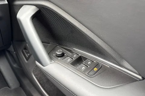 DE74MWD Volkswagen Tiguan 2.0 TDI Elegance 5dr DSG ⭐ Infotainment pack plus, HD lights, winter Pack⭐ Thumbnail #22