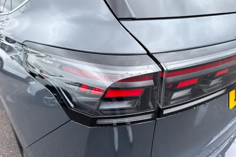 DE74MWD Volkswagen Tiguan 2.0 TDI Elegance 5dr DSG ⭐ Infotainment pack plus, HD lights, winter Pack⭐ Thumbnail #26