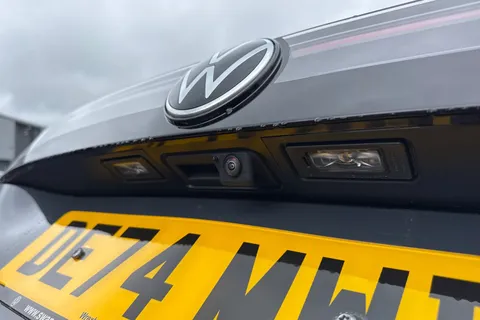 DE74MWD Volkswagen Tiguan 2.0 TDI Elegance 5dr DSG ⭐ Infotainment pack plus, HD lights, winter Pack⭐ Thumbnail #28