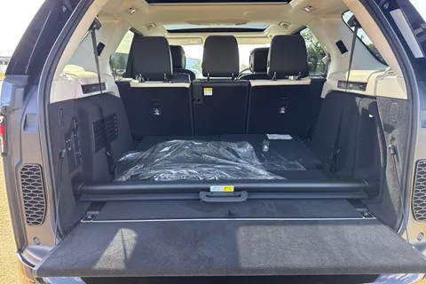  Land Rover Discovery 3.0 D350 MHEV Dynamic HSE Auto 4WD Euro 6 (s/s) 5dr Thumbnail #29