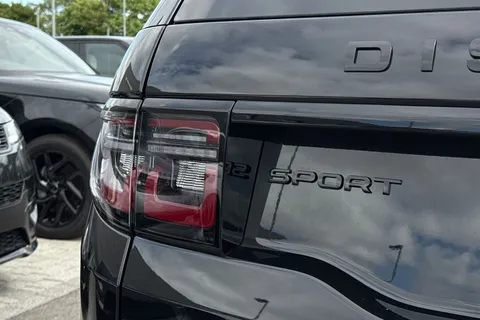  Land Rover Discovery Sport 2.0 D200 MHEV Dynamic HSE Auto 4WD Euro 6 (s/s) 5dr Thumbnail #31