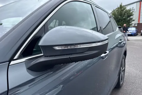 DE74MWD Volkswagen Tiguan 2.0 TDI Elegance 5dr DSG ⭐ Infotainment pack plus, HD lights, winter Pack⭐ Thumbnail #34