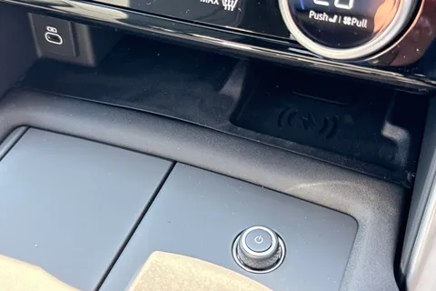 Land Rover Discovery 3.0 D350 MHEV Dynamic HSE Auto 4WD Euro 6 (s/s) 5dr Thumbnail #36